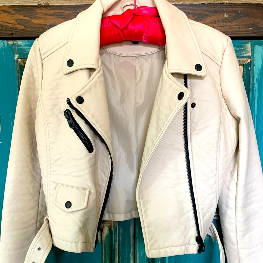 Members only faux leather belt jacket